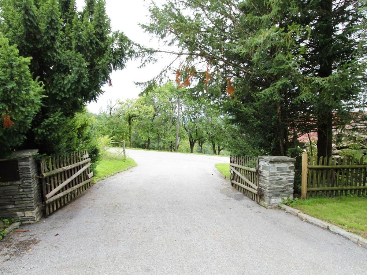 Quiet Holiday Home Near Ski Resort Neuhaus  Dış mekan fotoğraf